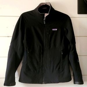 Patagonia Women's Soft Shell Jacket, Black XS, Style 85145F8 Hoodless